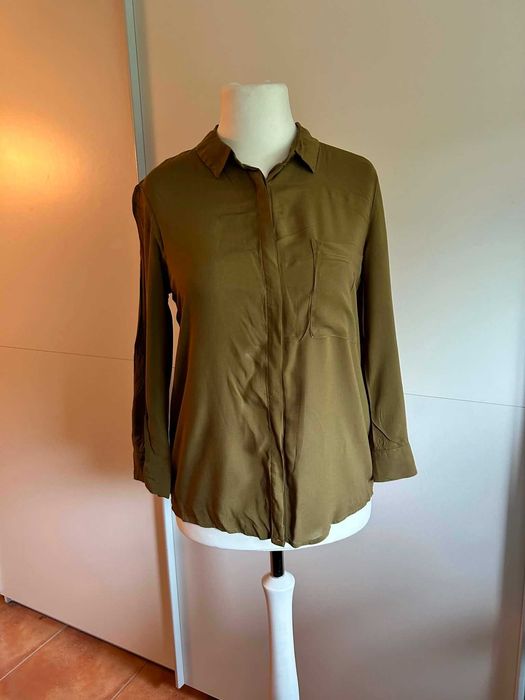 Oliwkowa/khaki koszula z guzikami