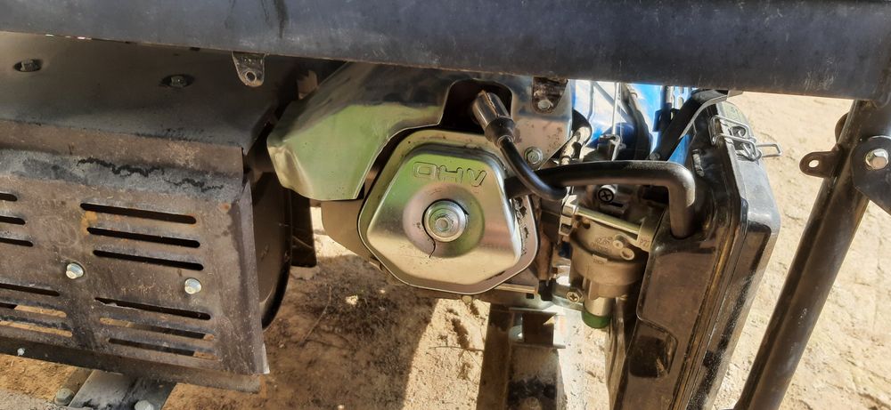 Generator hyundaj
