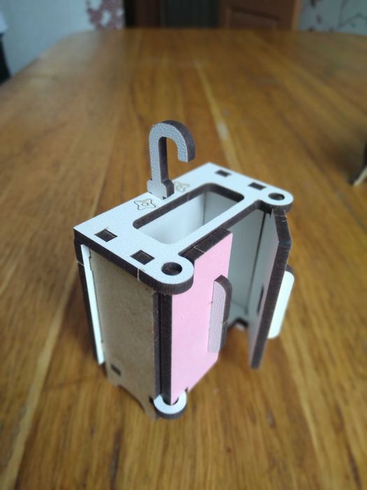 Будиночок ЛОЛ рожевий з меблями 46см ХДФ біло-рожевий