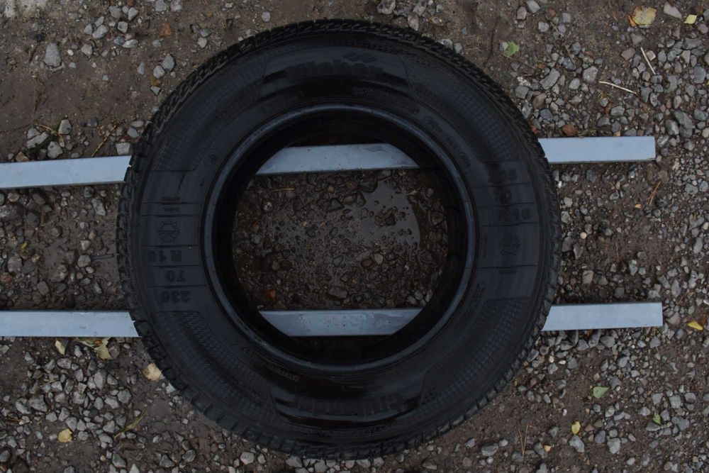 1x Opona opony Kleber Citilander 235/70R16 106H