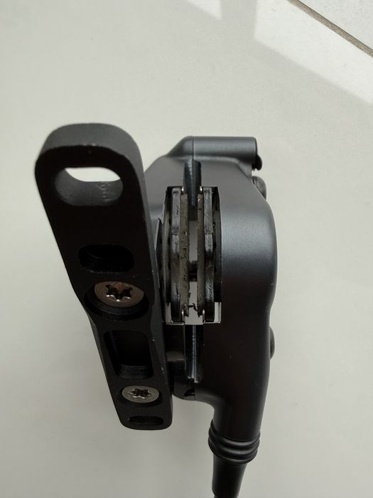 Група Sram Force AXS D1 12sp.