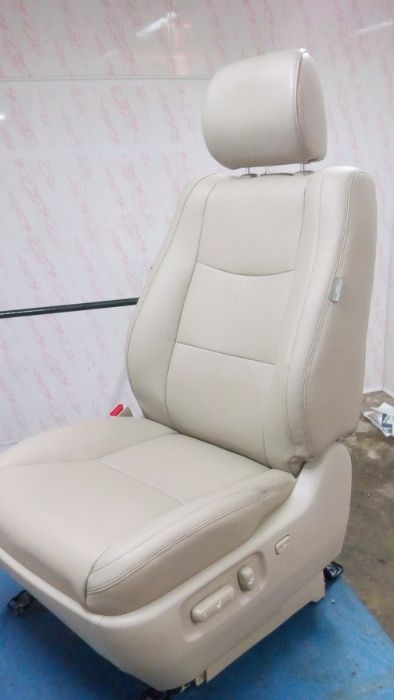 Перетяжка рулей,ремонт автомобильного салона +химчистка,полировка ...