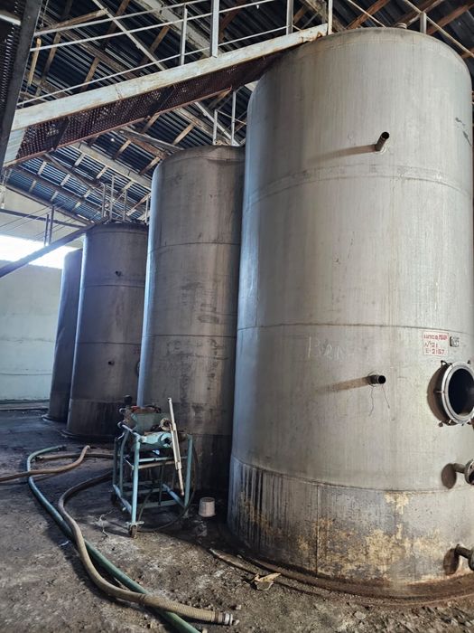 Емкость нержавейка 20 куб 50 бочки цистерны конусный эмаль