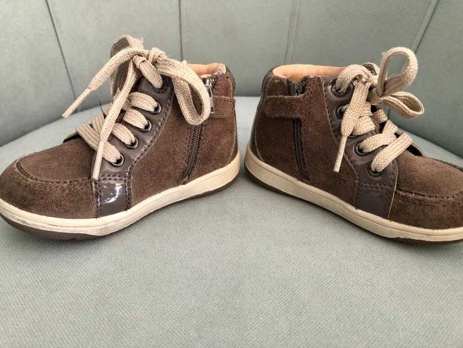 Botinhas menina T 22 GEOX, em óptimo estado