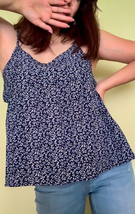 Блуза на бретелі