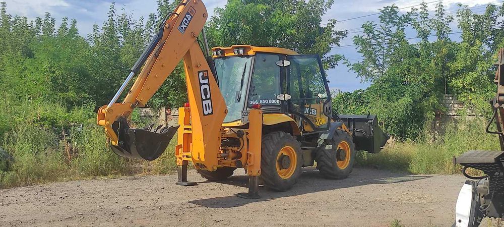 Продам экскаватор погрузчик JCB 4CX