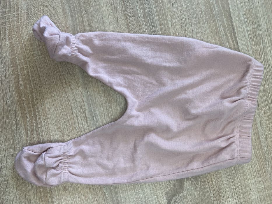 Повзунки для дівчинки до 3 місяців