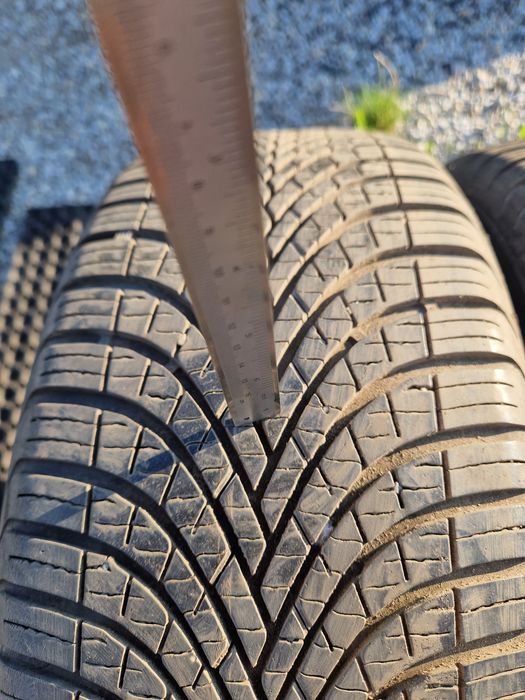 Opony wielosezonowe Dębica Navigator3  205/55r16 (94V) XL