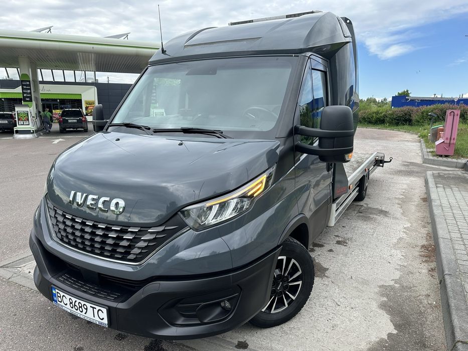 Продам евакуатор Iveco Daily 3.0 дизель 2021 рік