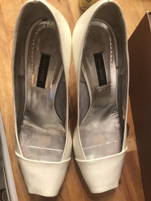 Buty na obcasie do sukienki i do ślubu skóra 40