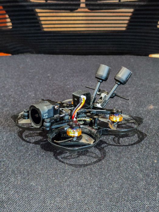 Pack FPV Completo RTF: Flywoo FlyLens 75 (DJI O4 Pro) + DJI Goggles 3 + TBS Tango II Pro + Carregador HOTA D6 Pro + Board + Baterias + Saco TBS