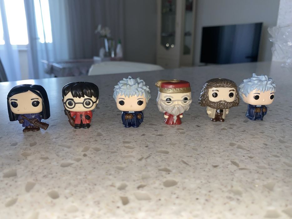 Фигурки игрушки Kinder Harry Potter,Гарри Потер, Лего Симпсоны Lego