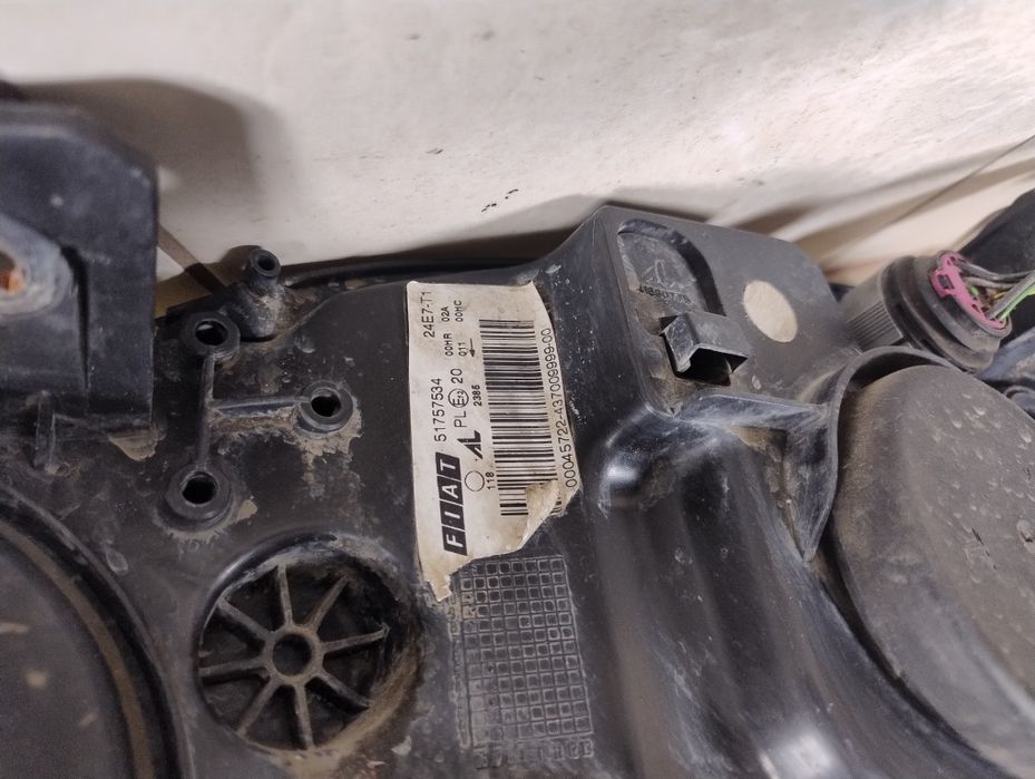 Lampa reflektor prawy przód Europa Fiat bravo 2 II wysyłka