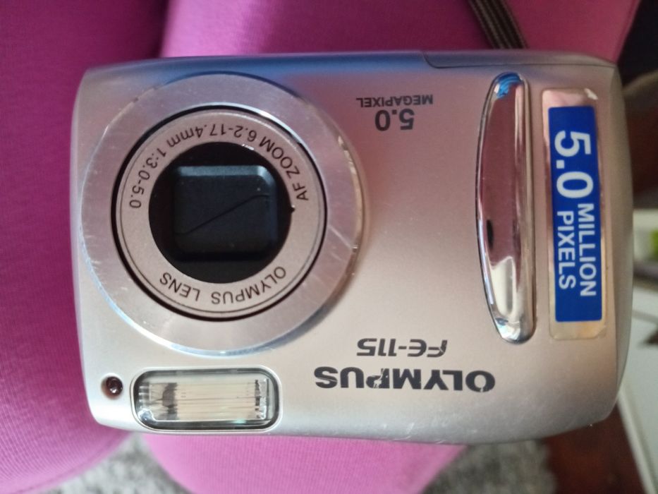 Фотоаппарат olympus fe 115 с картой памяти на 256гб