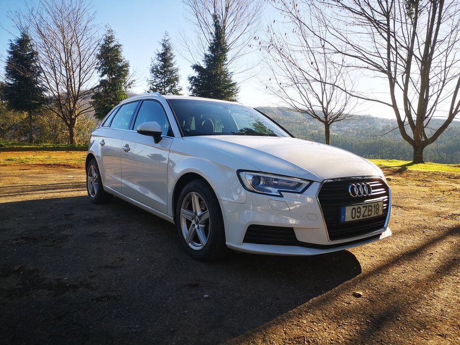 Audi A3 Sportback 2019 30TDI como novo — photo 2
