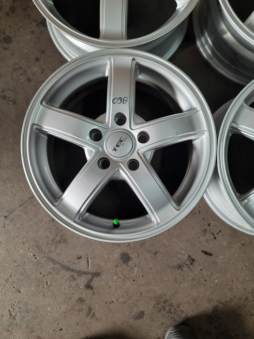 (038) Felgi 16" 5x114,3 ET 38 6,5j