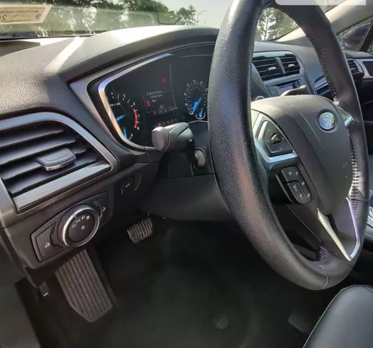 Ford Fusion 2017 VIN 3FA6P0HD3JR126888 фото оголошення 12 з 20
