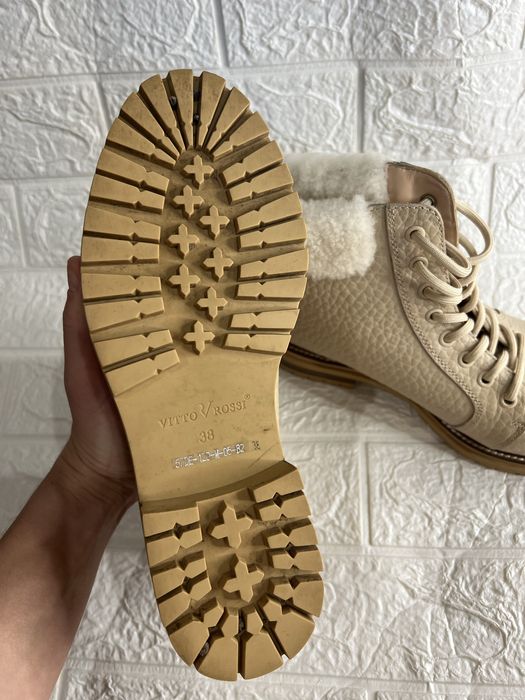 Зимові жиночі ботінки