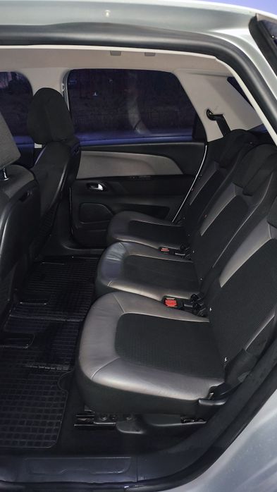 Автомобіль Citroen C4 Picasso