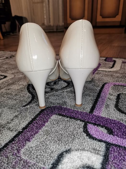 Весільні туфлі 38
