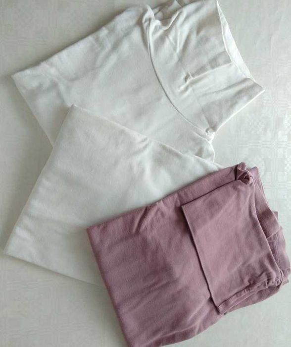 Camisolas gola alta e baixa