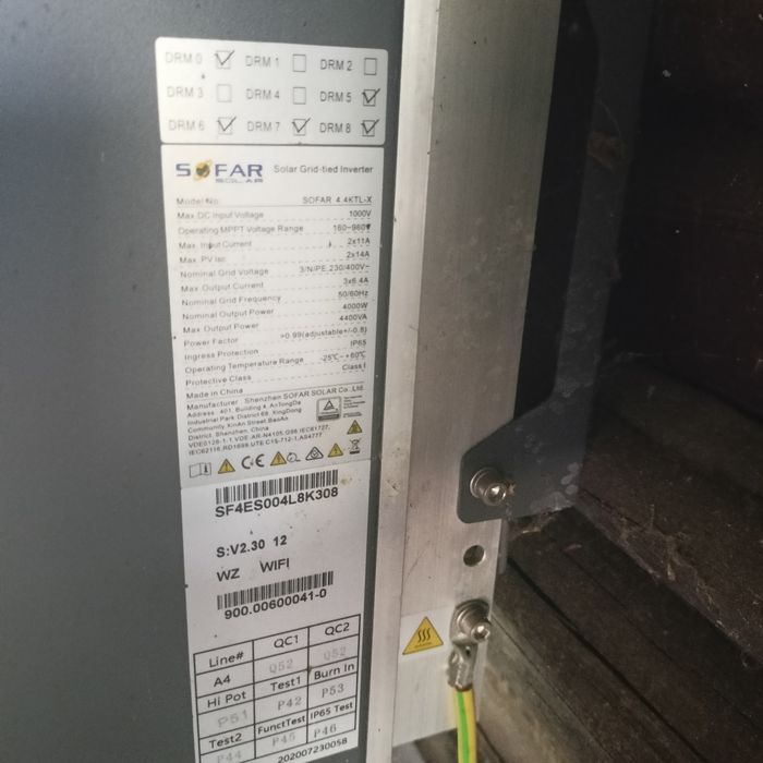 Mikrofon Trust z tripodem i kablem – jak nowy!