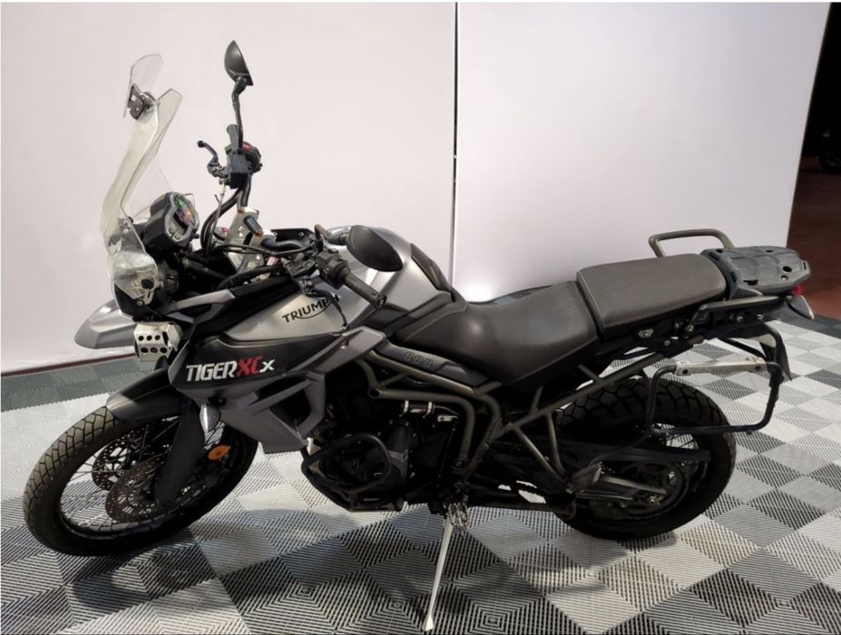 Triunph Tiger 800 Xcx