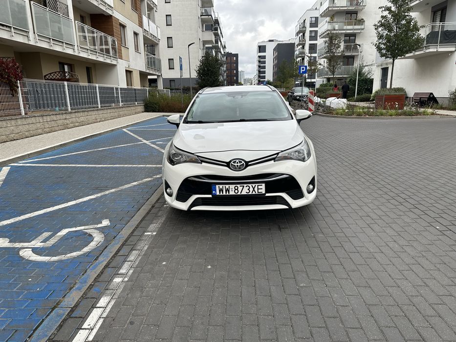 Toyota Avensis T27 2.0 D4D 143 KM