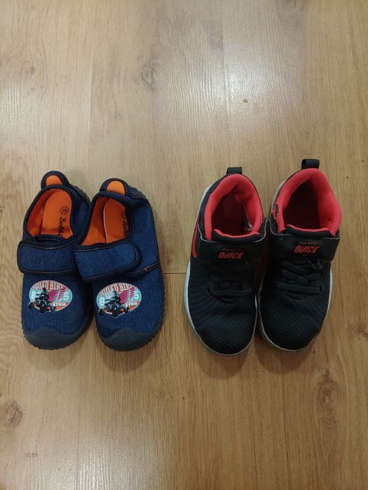 Дитяче взуття різні розміри