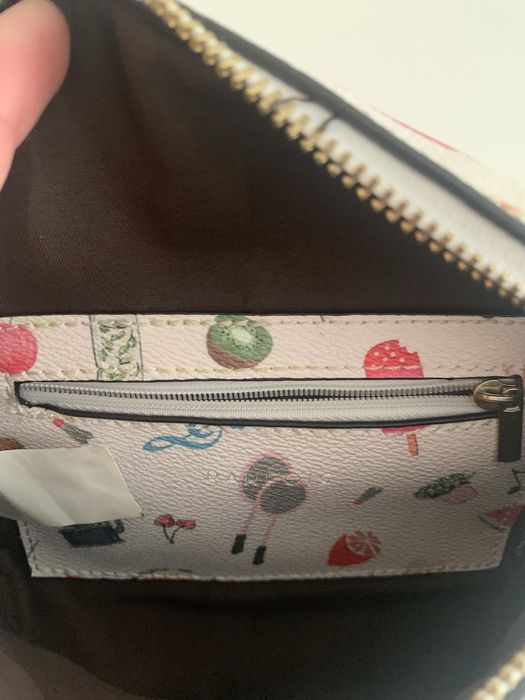 Bolsa cintura . Marca Parfois