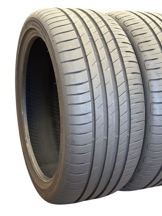 225/40/18 GOOD YEAR Efficient Grip Performance 92W XL