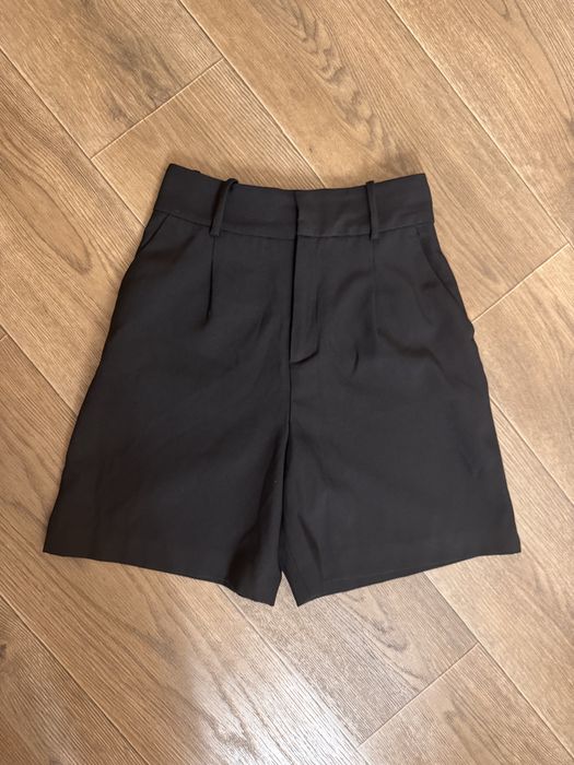 Шорти Zara xs чорні, висока посадка