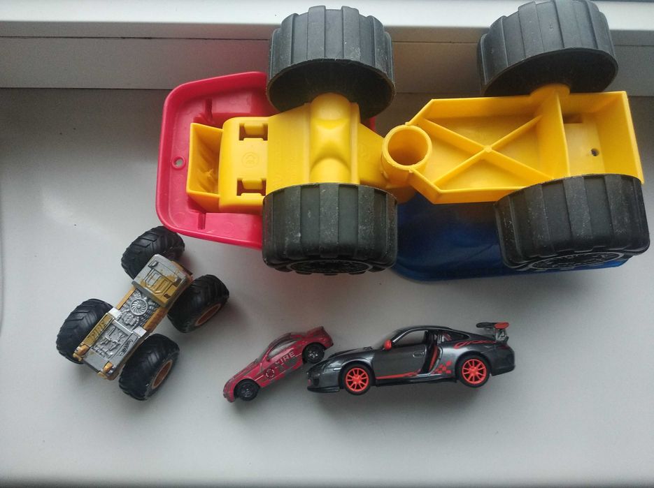 Дитячі машинки гарної якості