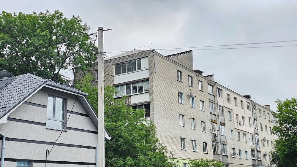 Продаж 2-кімнатної квартири в центрі Яготина (р-н Каштани)