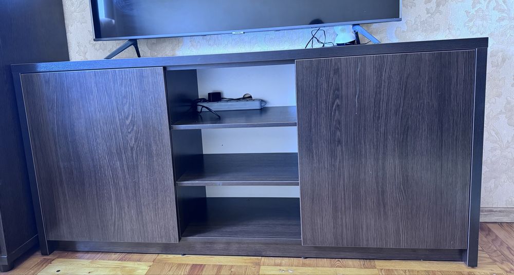 !!Терміново!!Продам тумбу під телевізор, комод