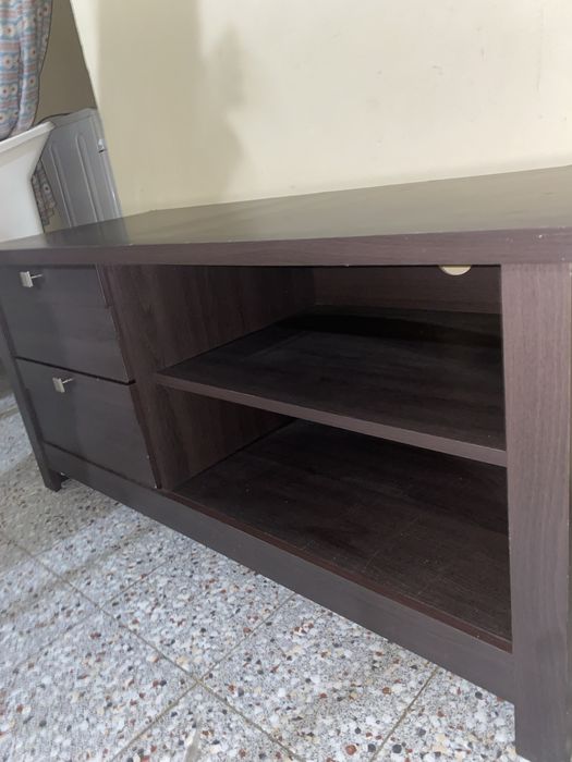 Mesinha para tv usada