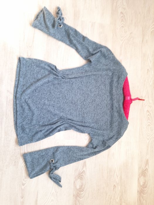 Sweter niebieski