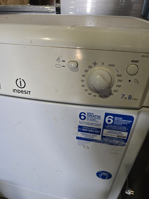 Maquina de Secar Roupa INDESIT