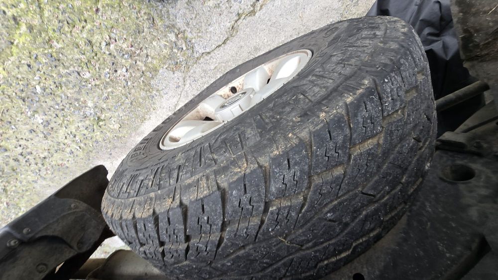 4 Jantes Nissan Patrol 16' com pneus 6x139.7