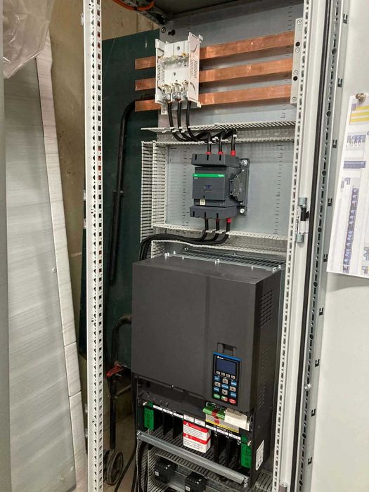 Prefabrykacja i składanie przemysłowych szaf sterowniczych
