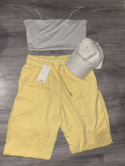 Spodnie dresowe Cropp