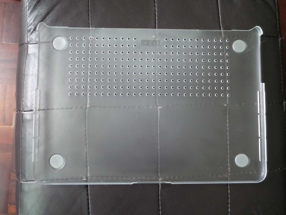 Capa dupla transparente Incipio para MacBook Pro de 13 polegadas, com Ecrã Retina