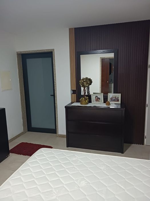 Quarto para arrendar