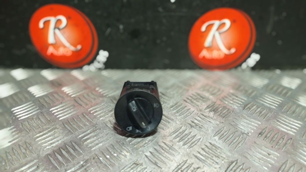 Comando Das Luzes Volkswagen Polo (9N_)