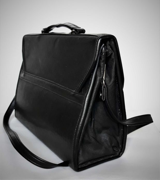 Сумка-портфель жіноча, чорного кольору, класична, Kiko