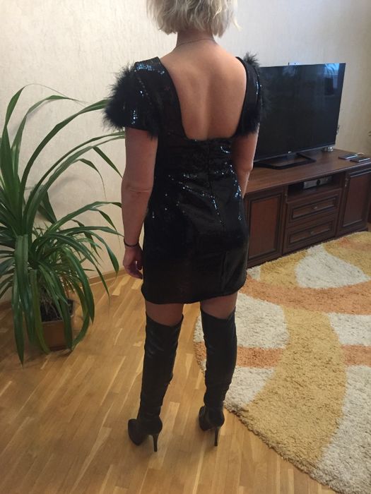 Новое вечернее нарядное платье Италия р.44-46