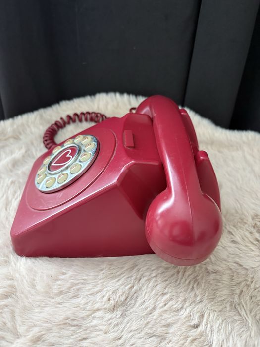 Telefon stacjonarny retro