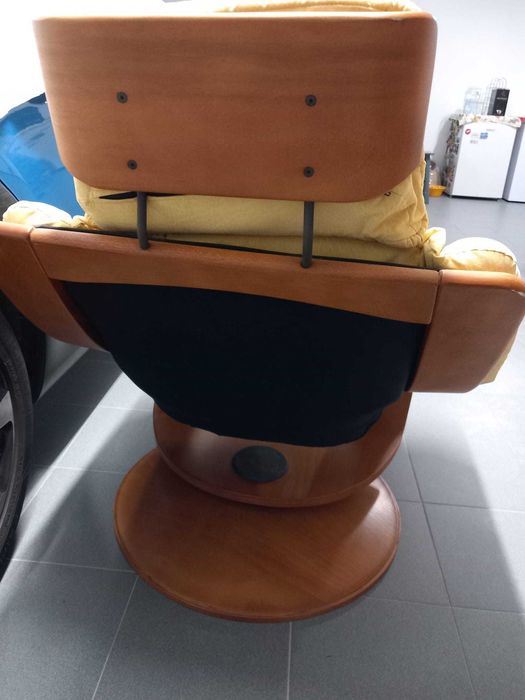 Cadeirão moderno de sala