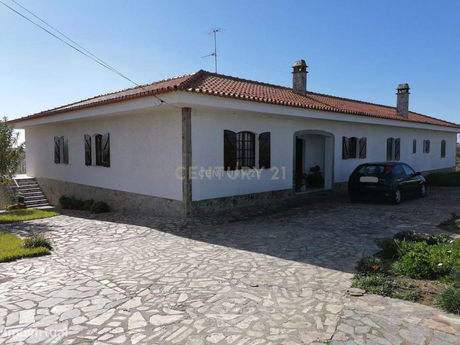 Expetacular Vivenda - Area total da propriedade 58250 m2