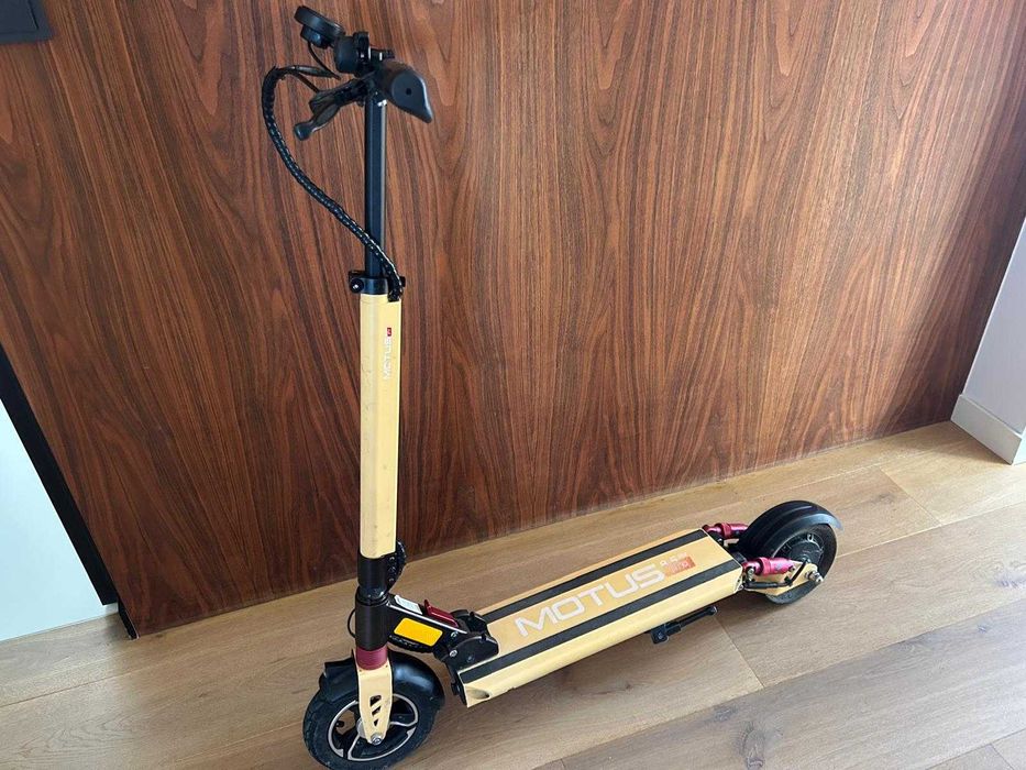 Hulajnoga Motus 8.5 lite pro